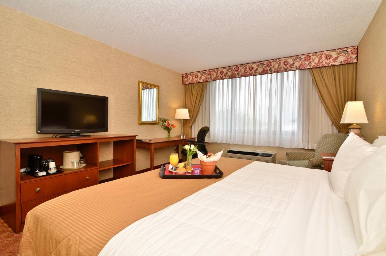 Clarion Hotel Airport Portland Exterior foto