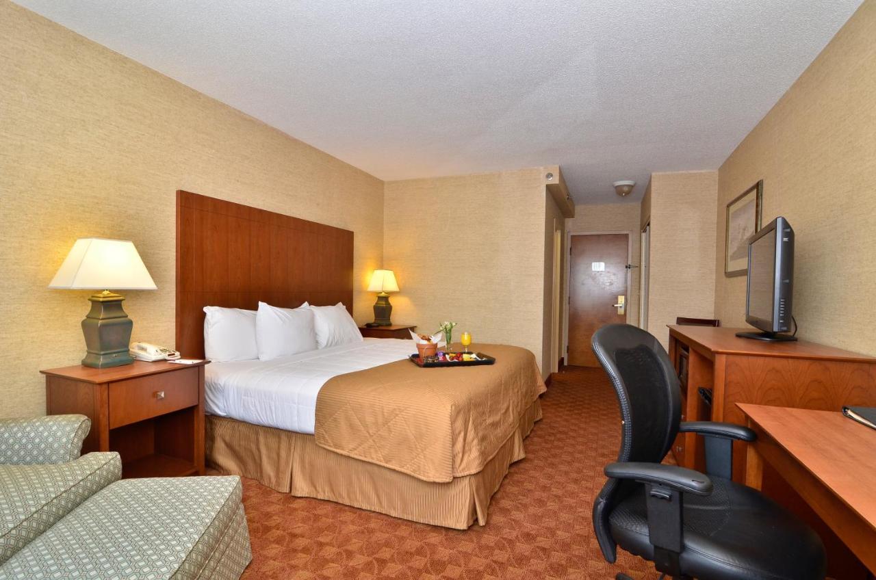 Clarion Hotel Airport Portland Exterior foto